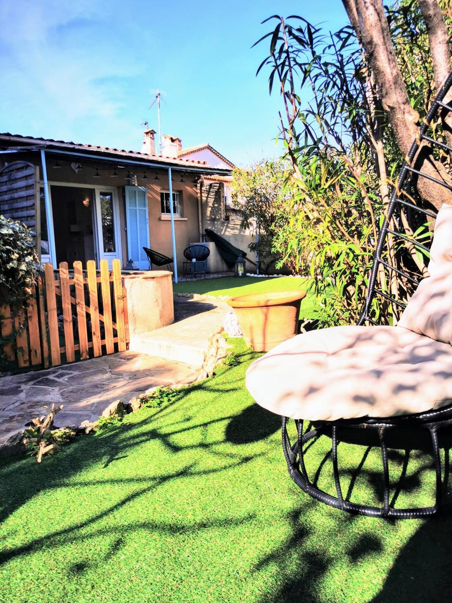 Studio Jardin Privatif 300M De La Plage Sainte-Maxime Ngoại thất bức ảnh