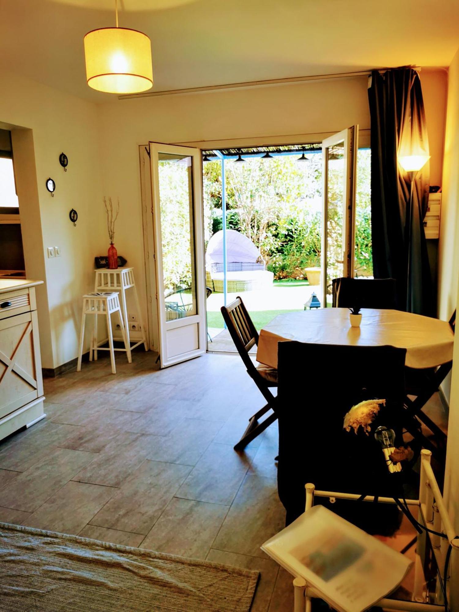 Studio Jardin Privatif 300M De La Plage Sainte-Maxime Ngoại thất bức ảnh